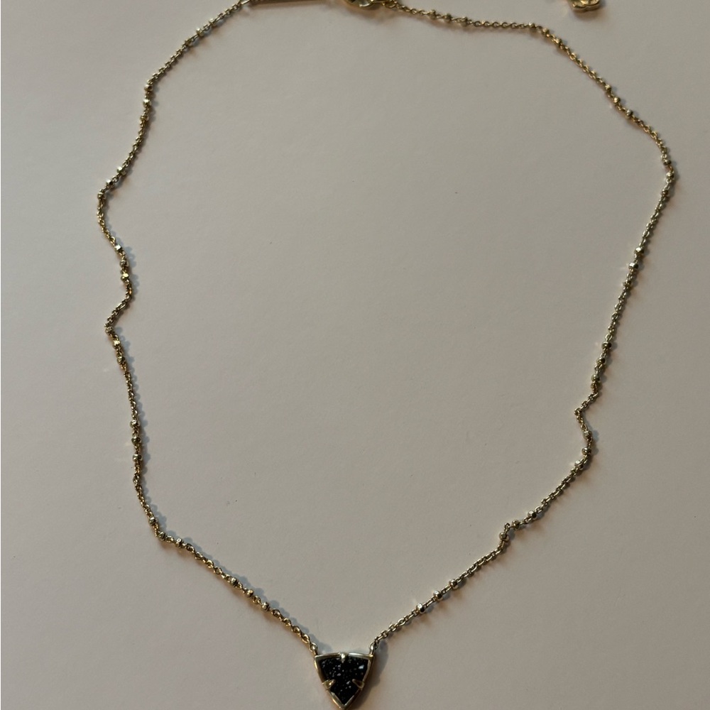 Kendra Scott Perry Short Pendant Necklace in Black Drusy